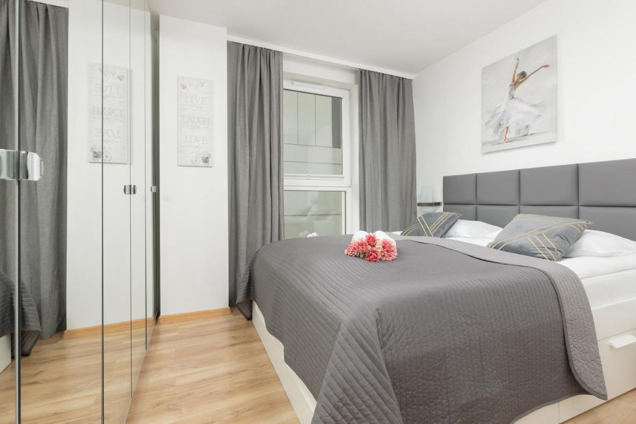 Warszawa Wawrzyszewska Apartment By Noclegi Renters Eksteriør billede